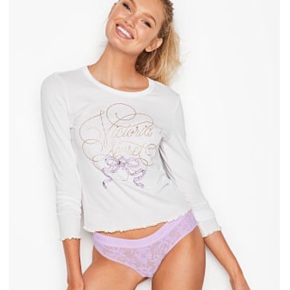 Victoria's Secret Other - NWT Victoria’s Secret long-sleeve crewneck tee